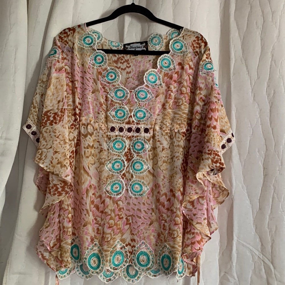 Meghan Los Angeles Embroidered Printed Kimono Blouse 6